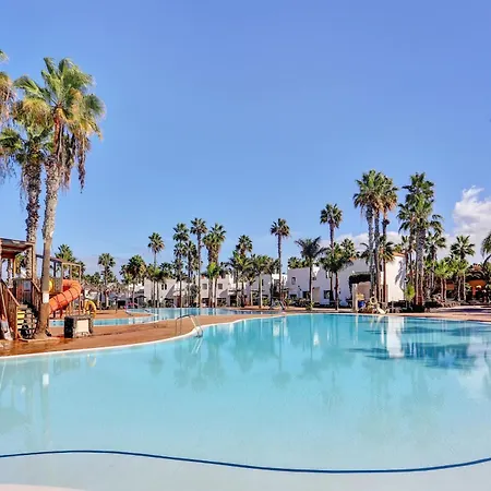 Oasis Duna _ Casa Mate Pool Apartmán